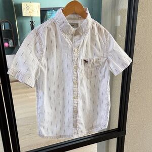 Abercrombie Kids Cream Button-Up Shirt